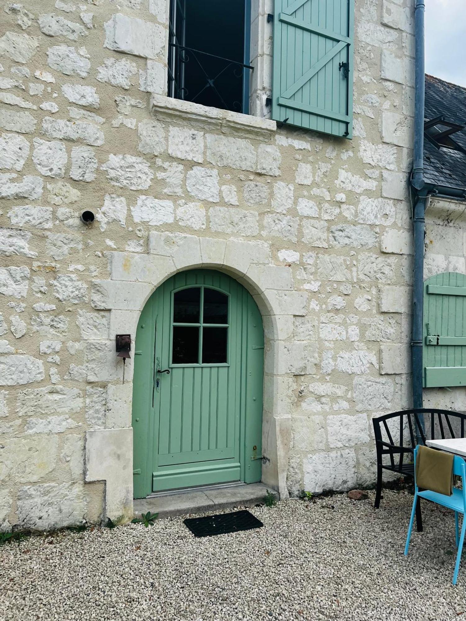 Chateau De La Thibaudiere Bois Savary - Chambre Familiale Du Roi Allonnes  Eksteriør bilde